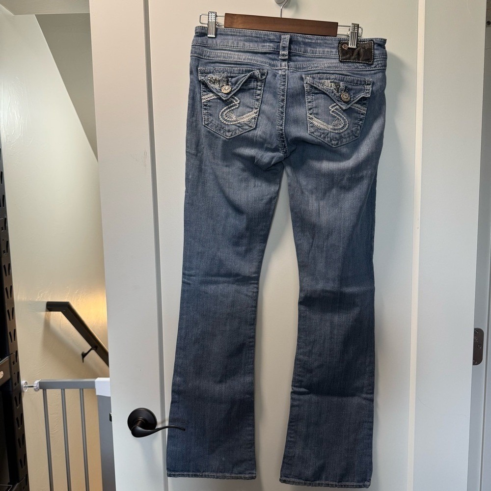 Silver Jeans Dawson Low Rise Bootcut Jean Flap Pocket Embroidered 29x32‎